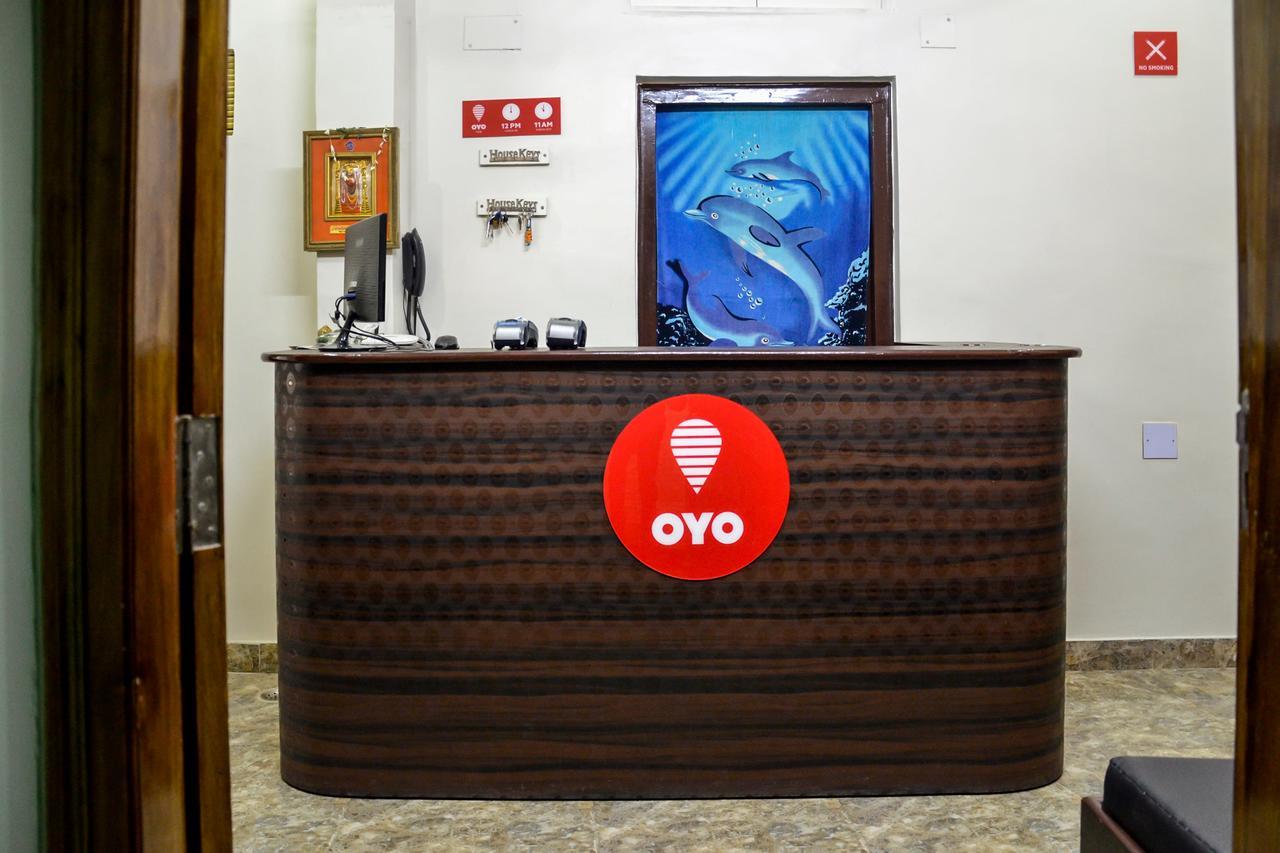 Oyo 7622 Varanasi Stays Екстер'єр фото